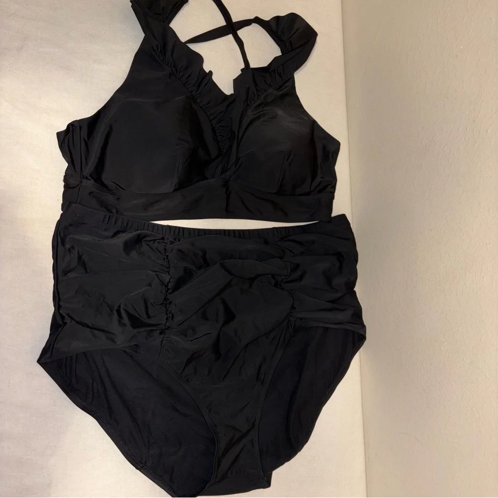 Torrid Black‎ Ruffled Bikini Top and Bottom Size 3X and 4X
